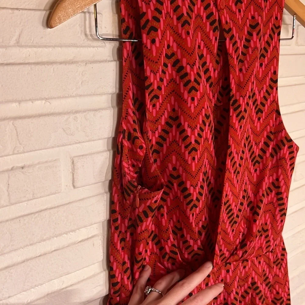 Jack by BB Dakota Red Geometric Chevron Keyhole Dress, women’s Size Medium